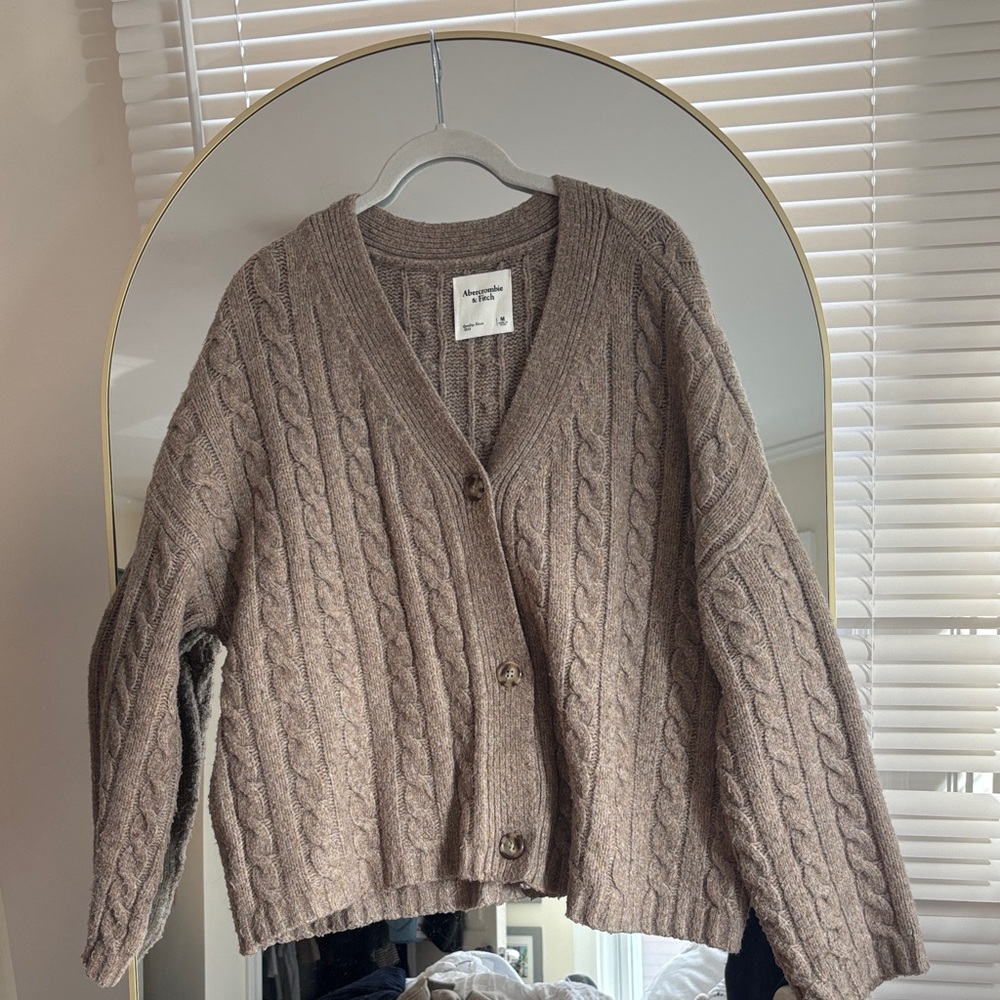Abercrombie & Fitch Taupe Cable Cardigan